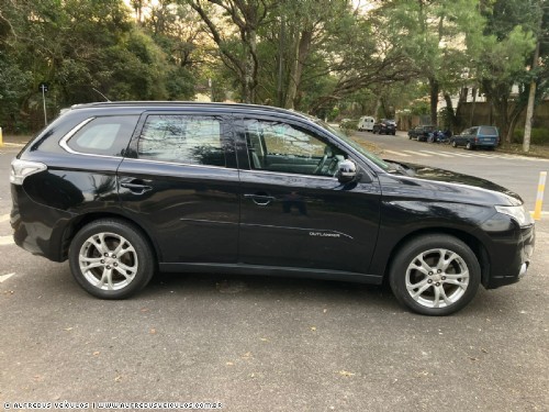 Mitsubishi OUTLANDER GT 3.0 AWD 2014/2015